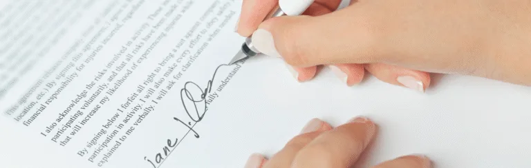 מה קורה כשצוואה מפתיעה את המשפחה סכסוכי ירושה בראי הפסיכולוגיה והמשפט - עו״ד ומגשרת - ד''ר דינה ארליך-חורש איך מנסחים צוואה נכונה – ואיך מאזנים בין הצורך בדיוק לגמישות הכרחית? – עו״ד ומגשרת - ד''ר דינה ארליך…